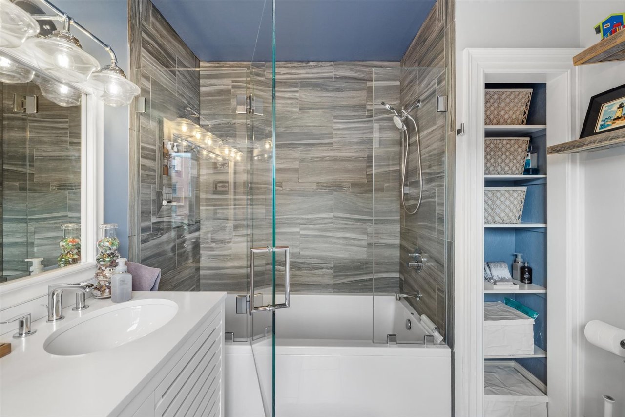 578 Massachusetts Ave Unit 3