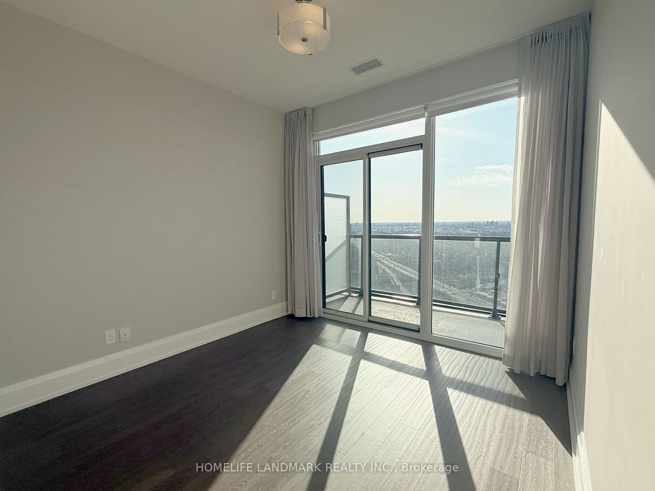 LAGO AT THE WATERFRONT 