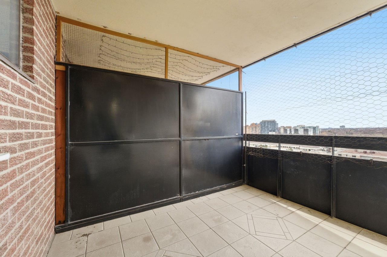 3170 Kirwin Ave 1010