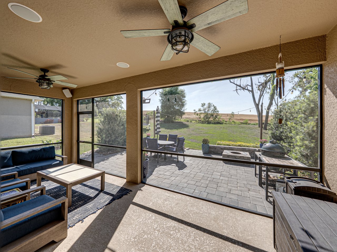 12492 EASTPOINTE DR