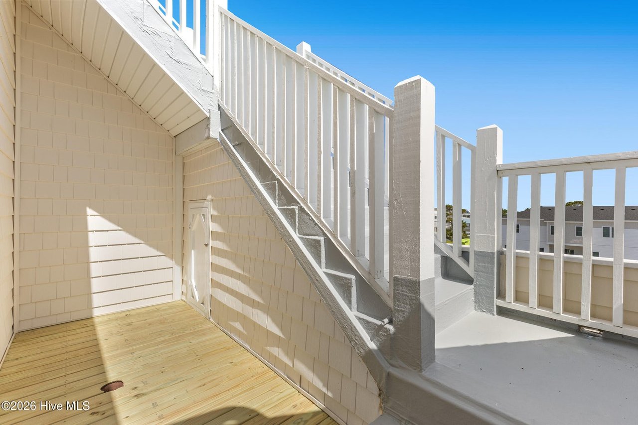 1505 Mackerel Lane #1