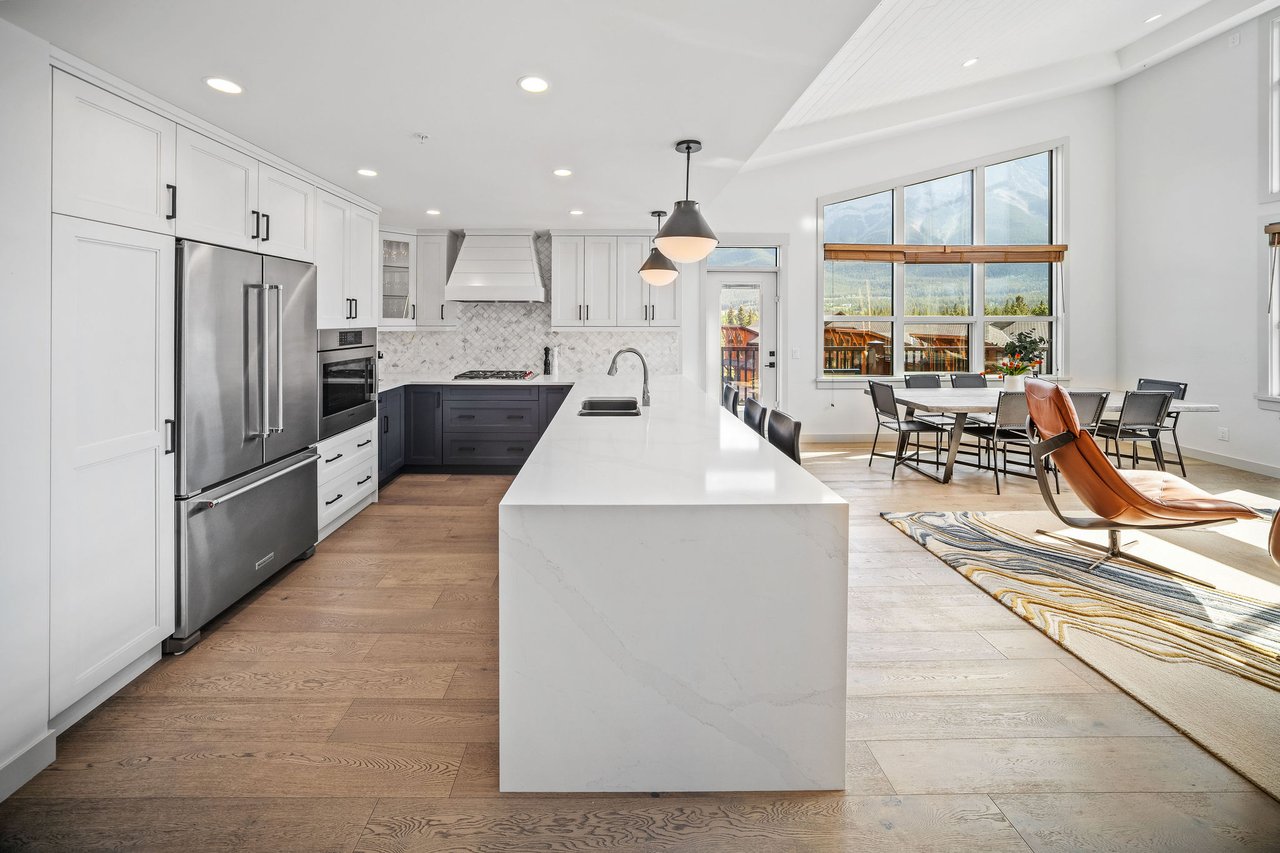 Jack Pine Lodge Penthouse 308