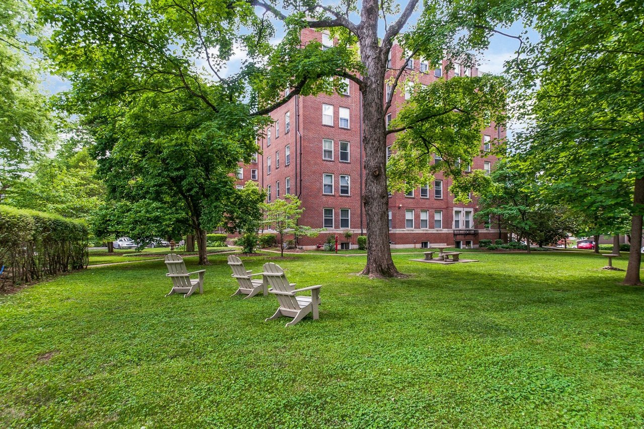 4225 Harding Pike # 408