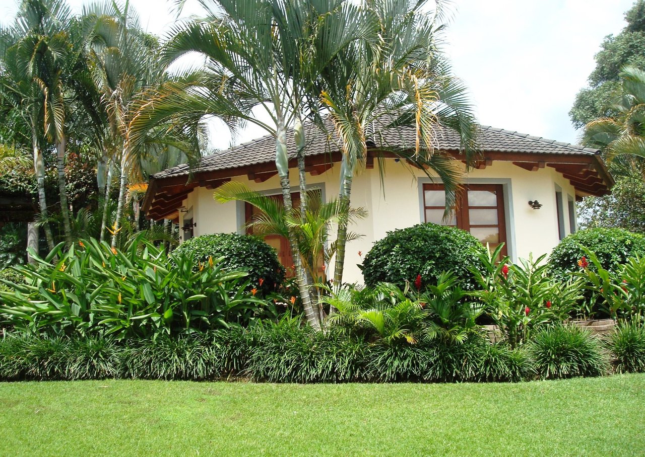 Luxuary Multi-Family Mansion