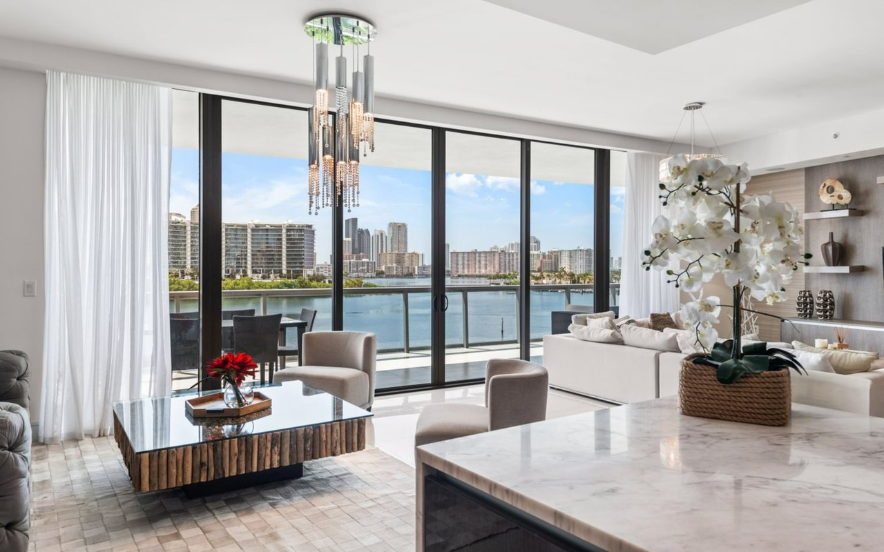 Non-QM, QC, Cash Flow Worksheet, Virtual Economist, Home Equity Closing Products; FHA/VA News