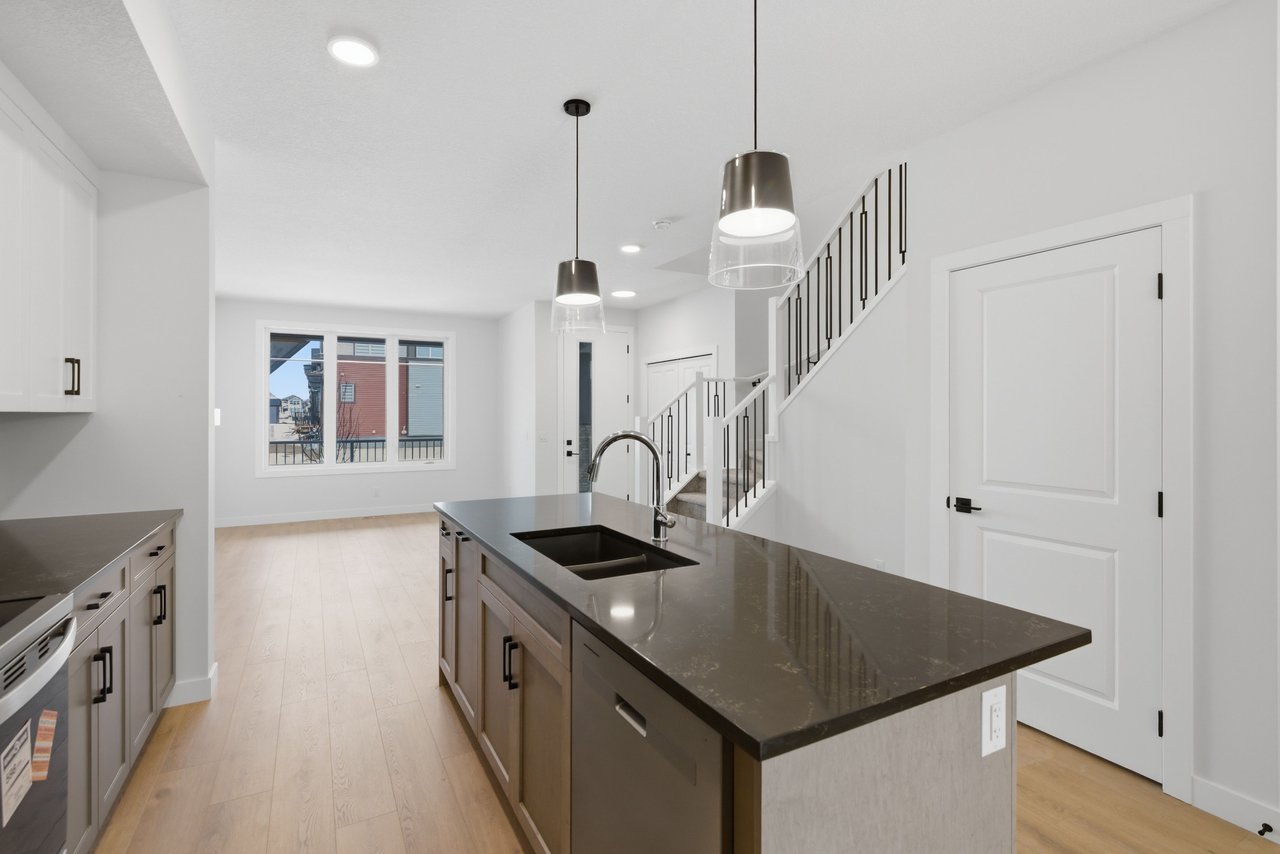 35 Belvedere Crescent SE