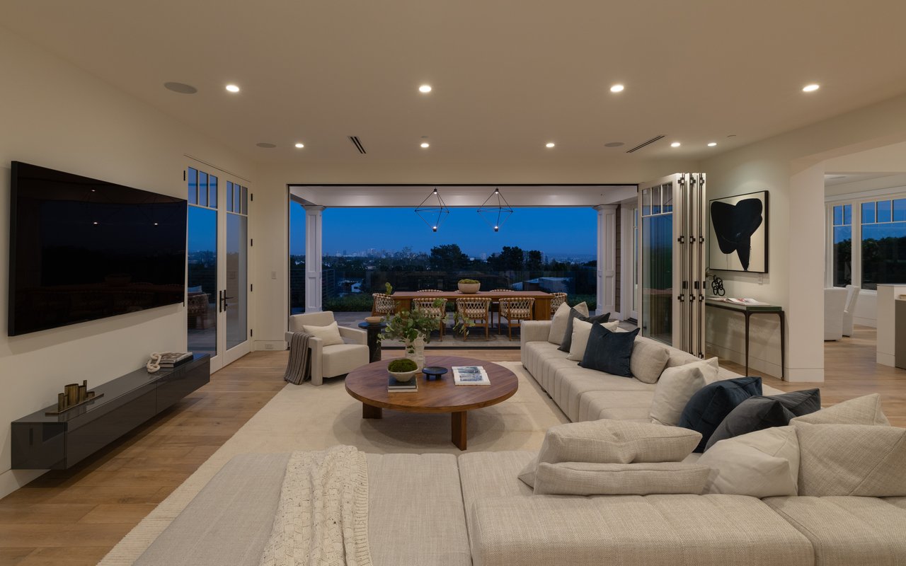 1722 San Remo Dr, Pacific Palisades