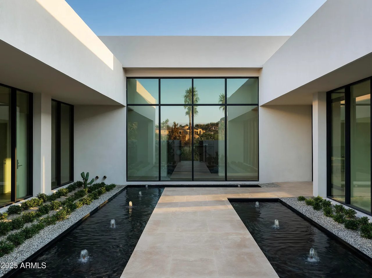 4510 E Maderos Del Cuenta Drive