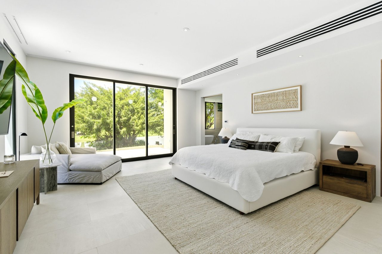 11 GOLF VIEW DRIVE #11