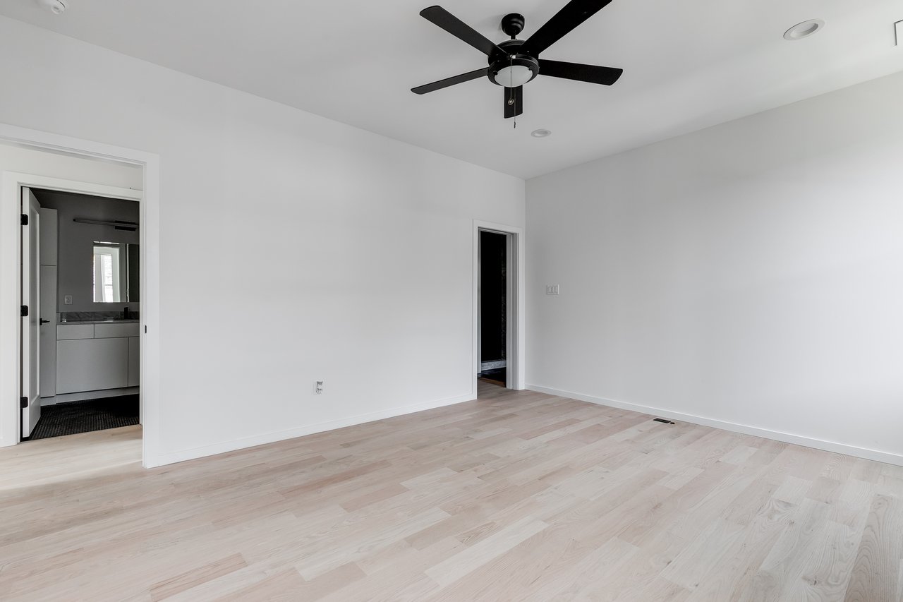 4 N Robinson (Fan House)