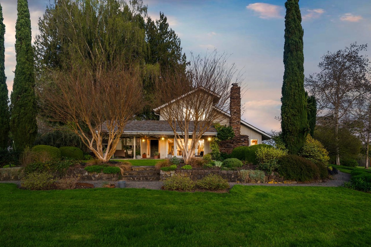50- Acre Bethany Estate - Serene Farmland in Washington County