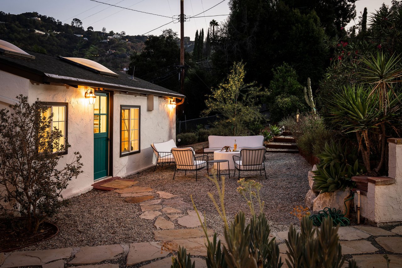 3895 Fredonia in Studio City