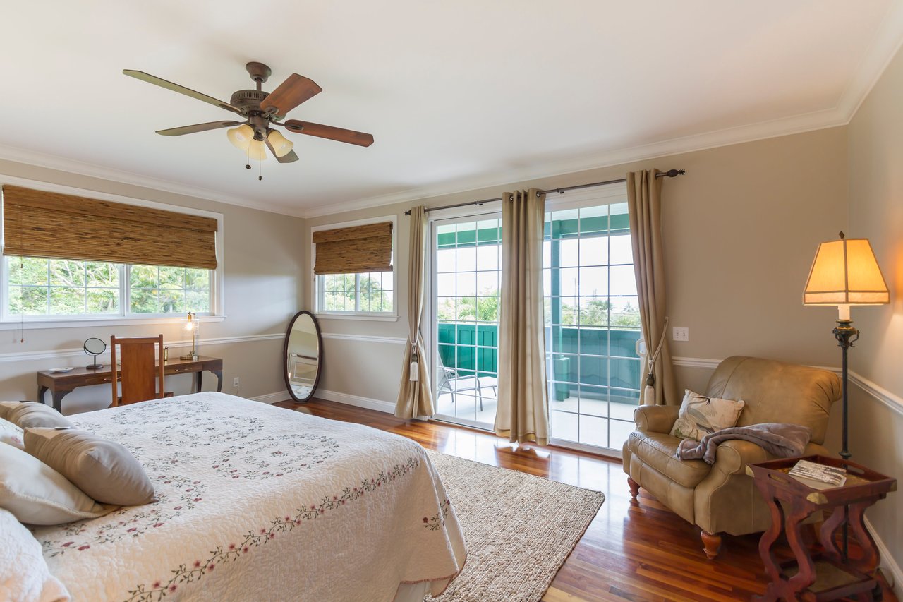 The Green Pineapple Estate