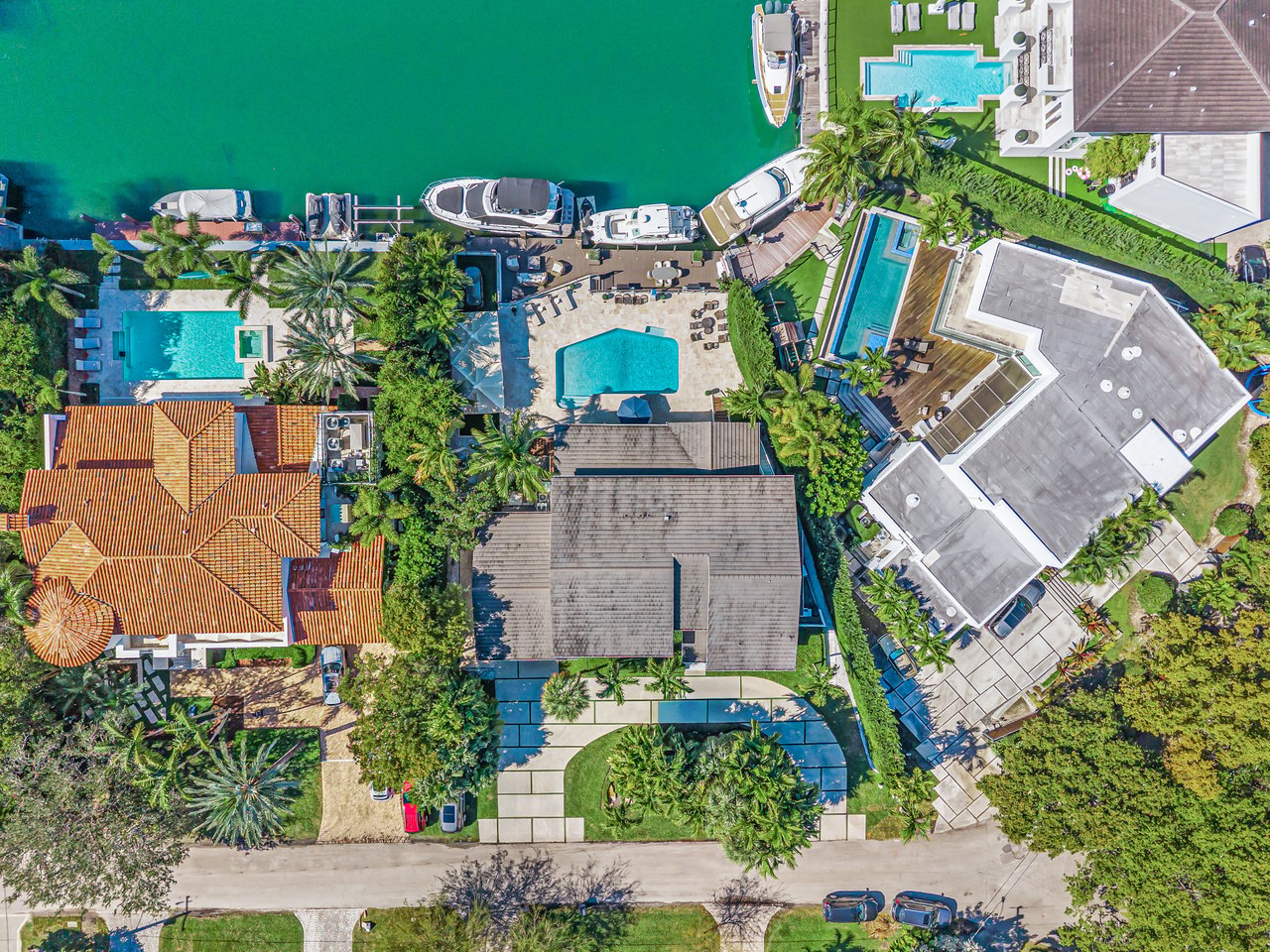 6832 Sunrise Court