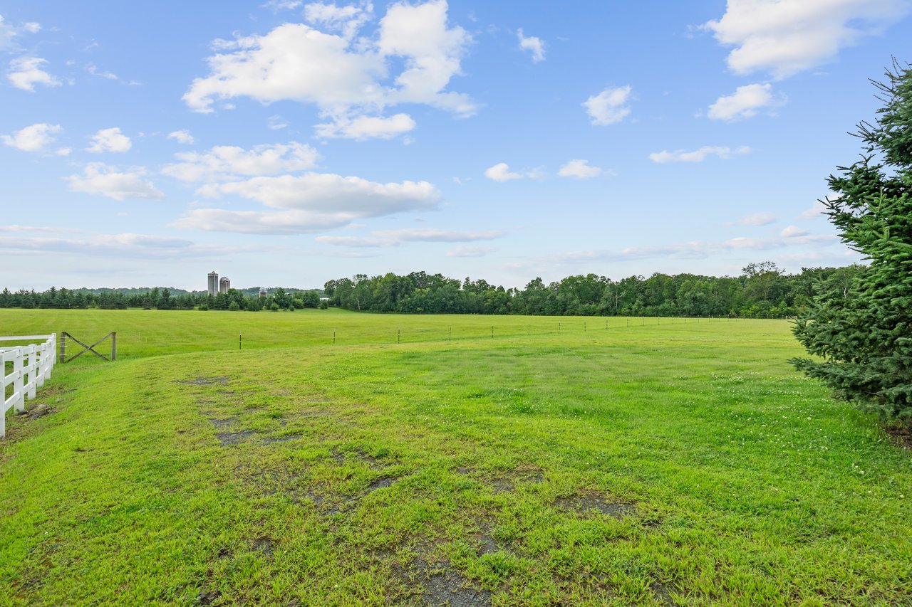 2427 Beede Lake Trail