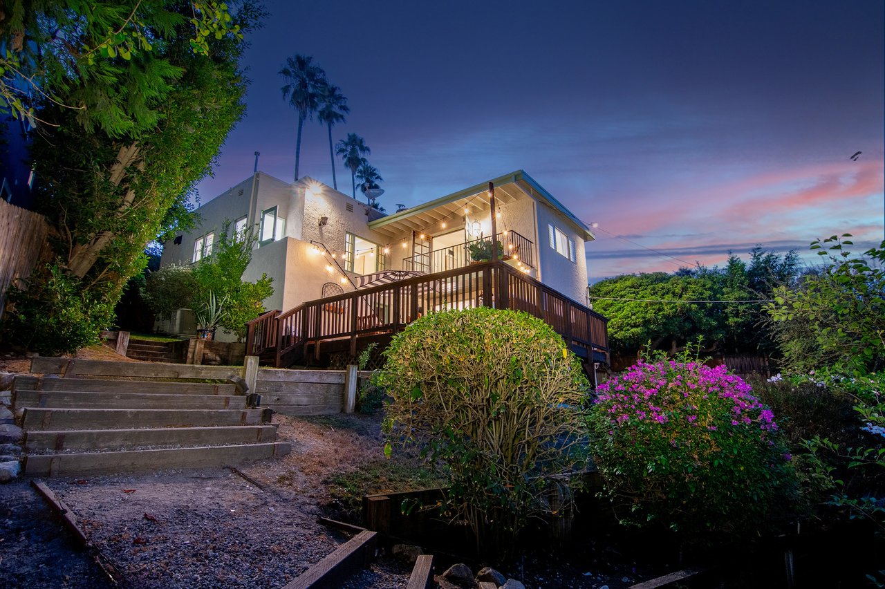 1556 Murray Cir.