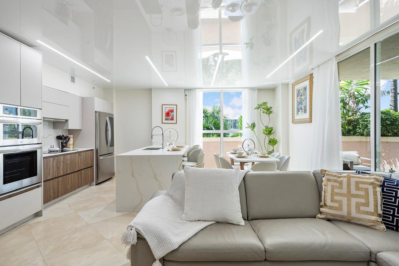 King David Short-Term Rental | Prime Location