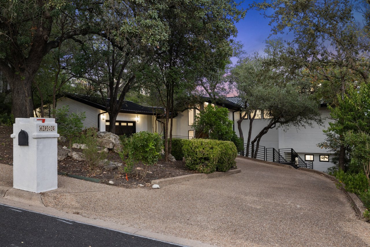 6905 Ladera Norte | Contemporary Northwest Hills Estate