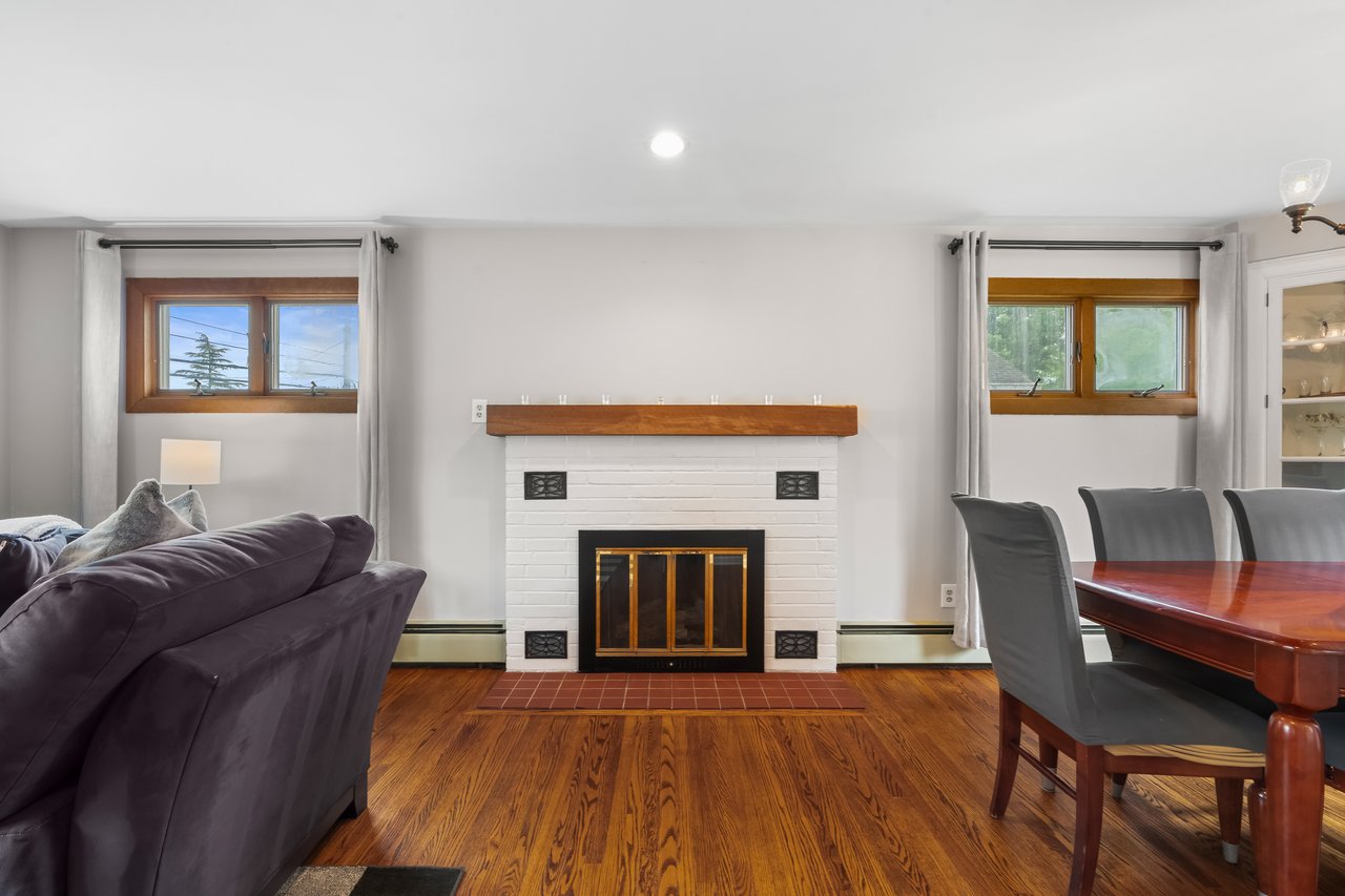 300 South 9th Street