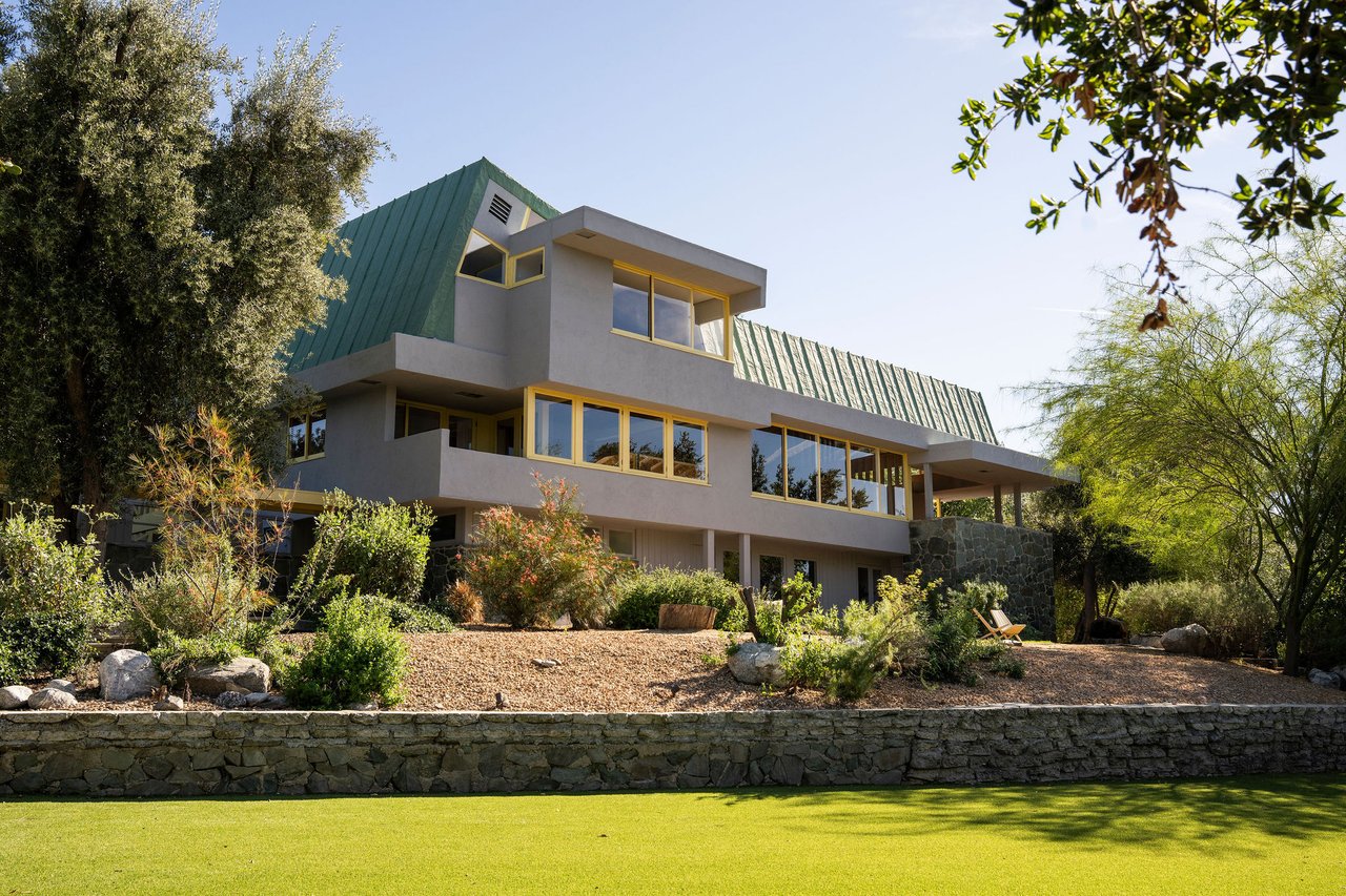 The Van Dekker House, Master architect R. M. Schindler