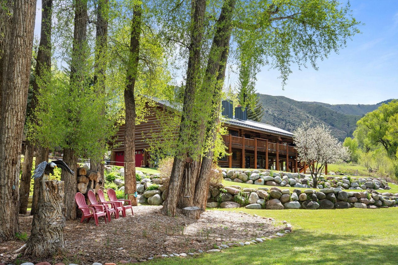 2134 Lower River