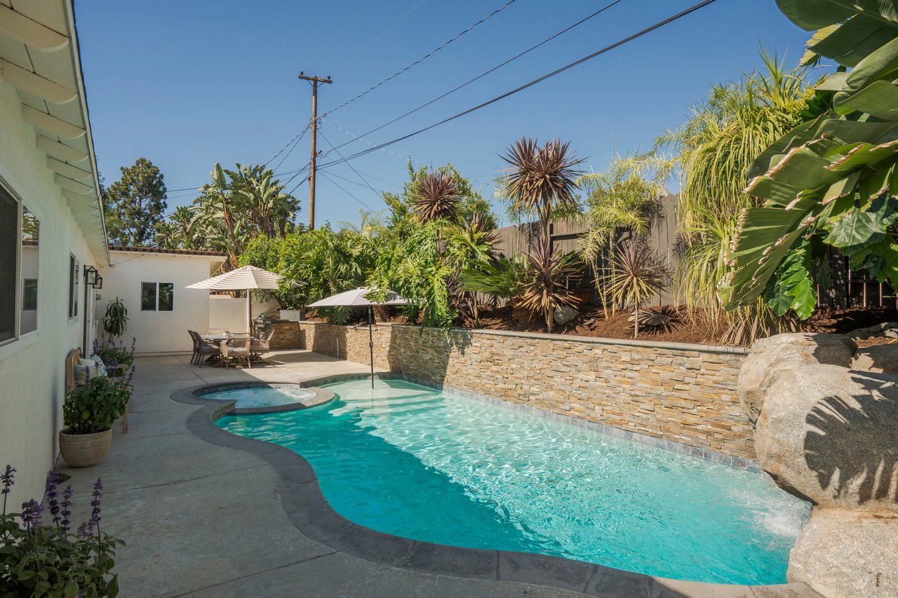 4522 Loganview Drive