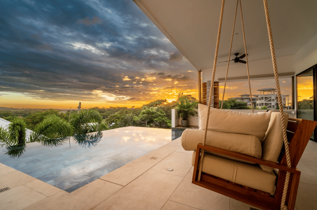 Casa Sunshine - Modern Elegance In Tamarindo Hills