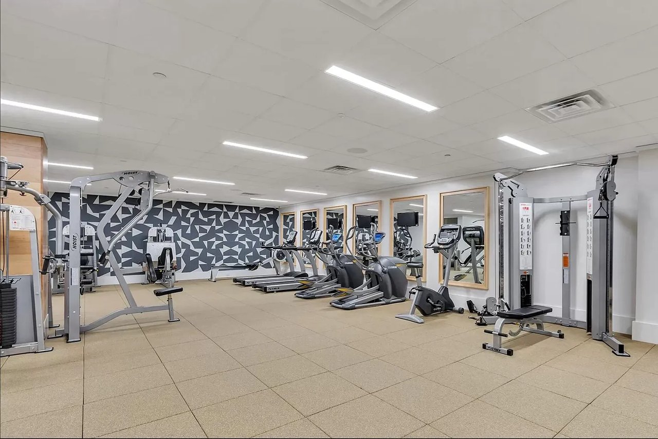 260 Park Ave S APT 10B