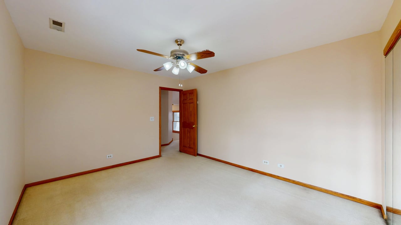 4512 Saratoga Avenue