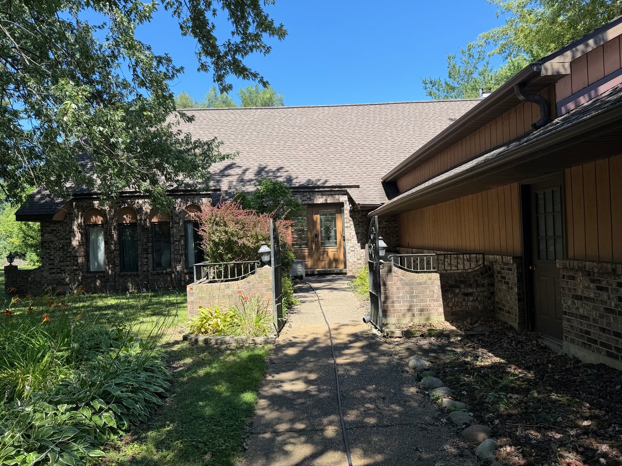 2816 Maryville Drive