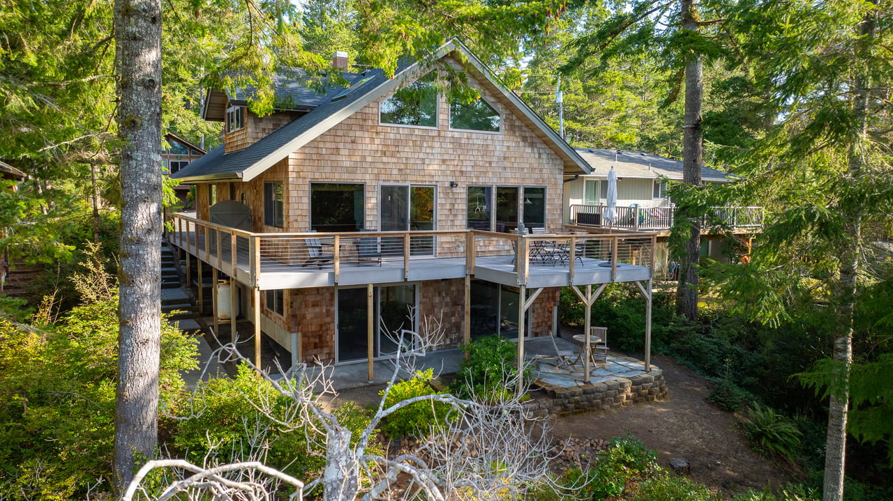 Sold remodeled coastal Craftsman home at 546 North Ave in Manzanita Oregon with ocean peeks