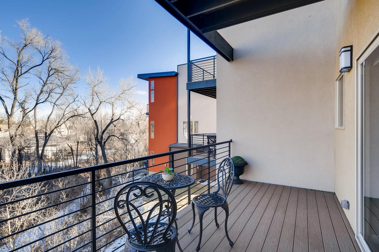 50 Cheyenne Boulevard