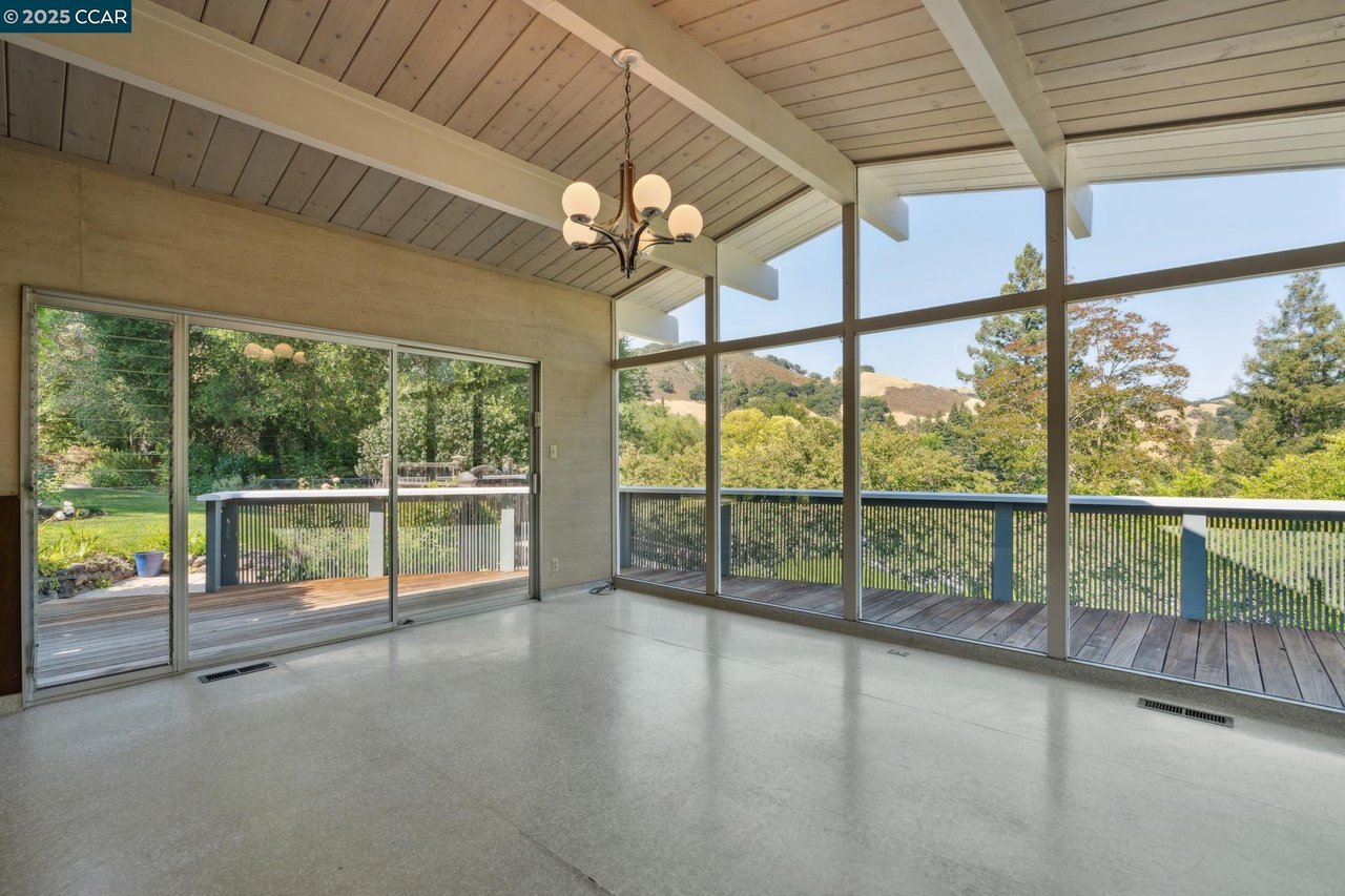3806 Palo Alto Dr