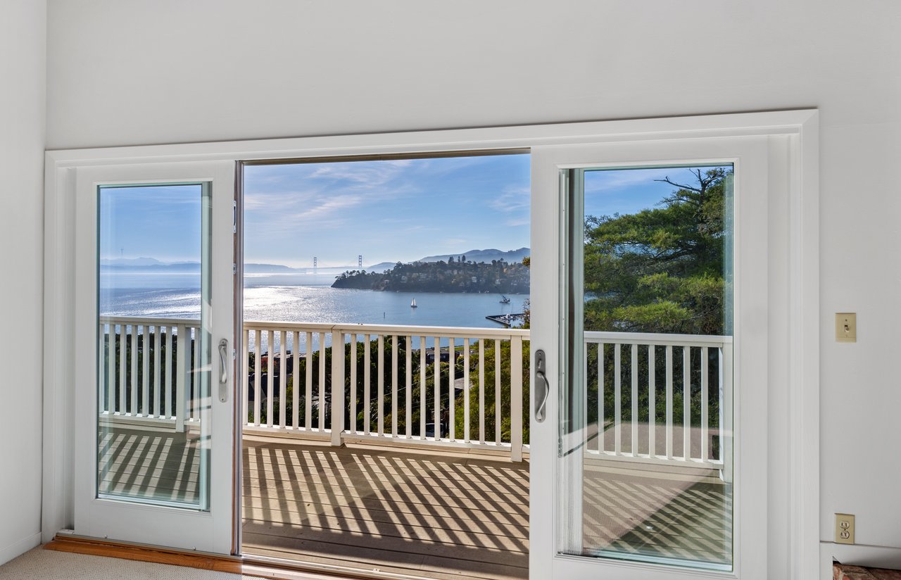 Old Town Tiburon Duplex - Golden Gate Bridge Views