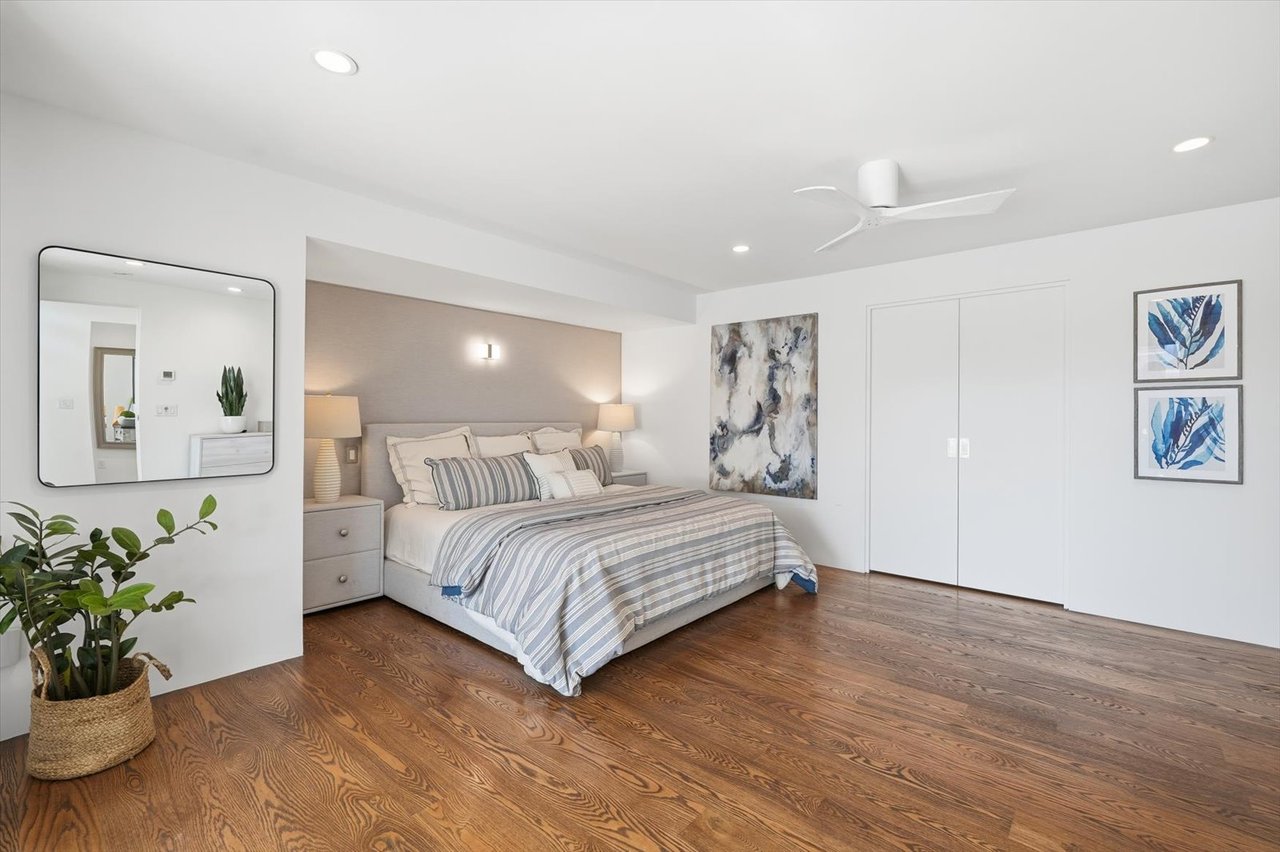  Steps from the Sand & Panoramic Views in Manhattan Beach