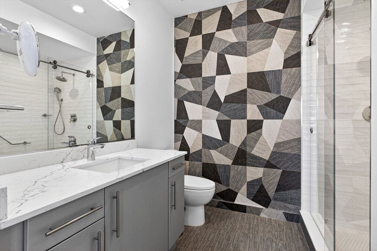 365 SE 6th Avenue 404