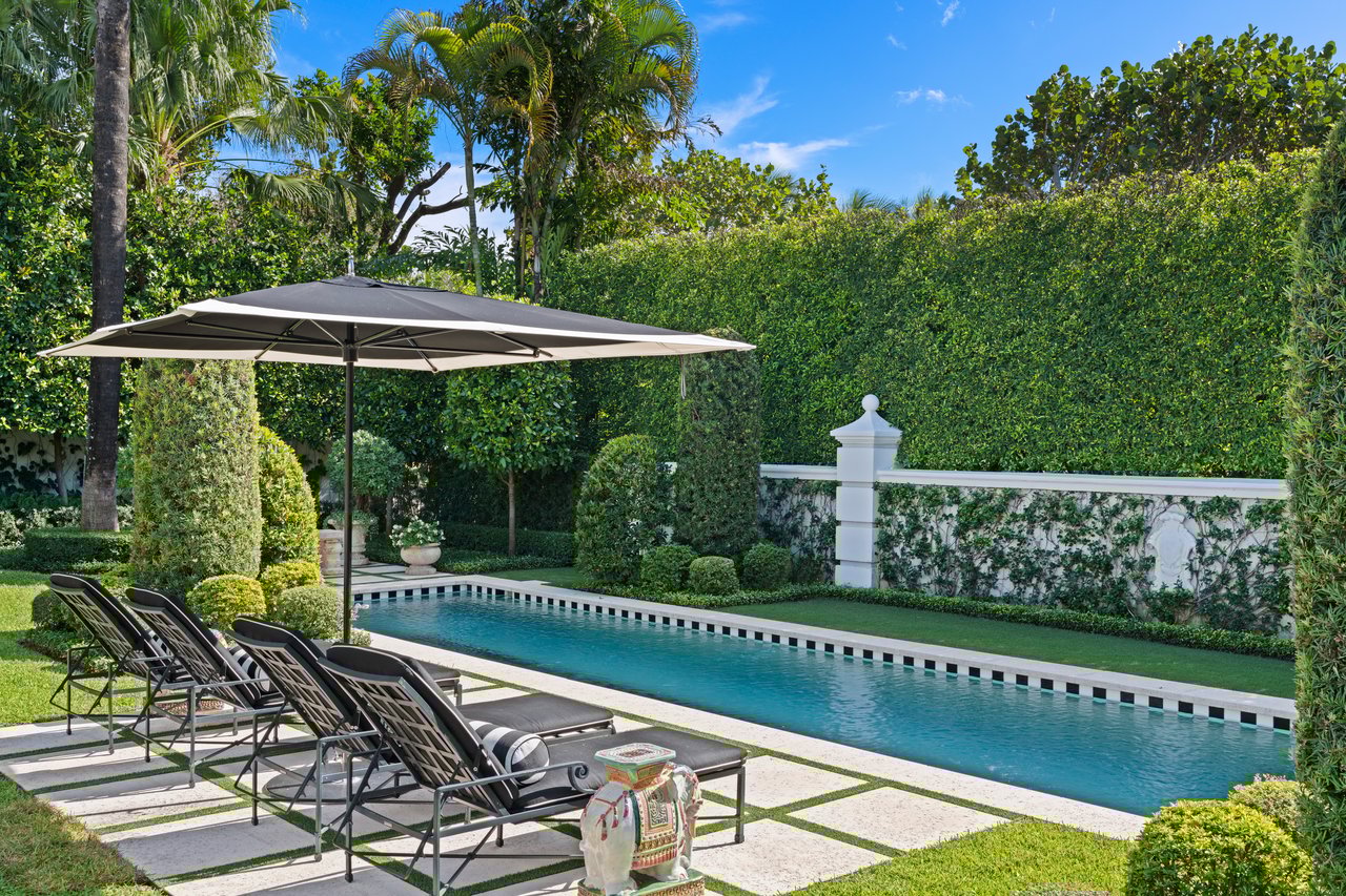 Entertainer’s Paradise in Prestigious Estate Section Enclave