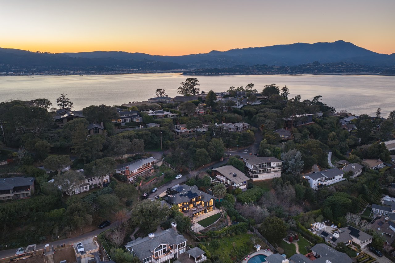 Stylish and Renovated Belvedere Beauty