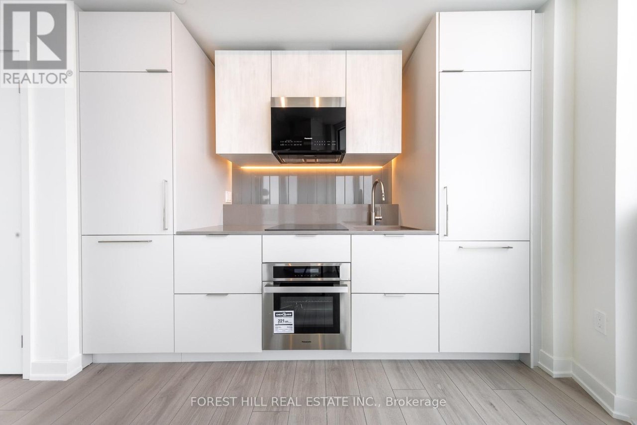 1 Fairview Rd E, #1804