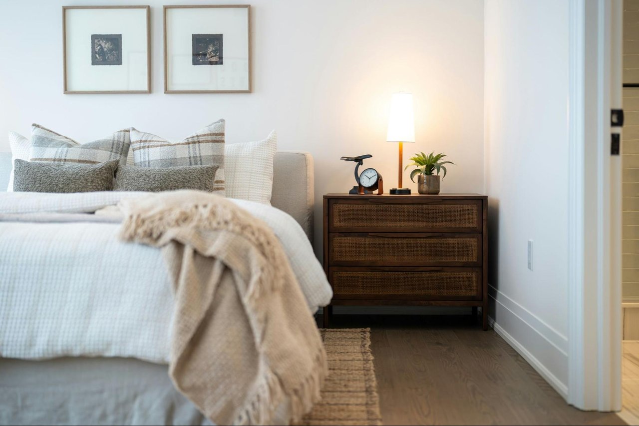 From Clutter to Chic: How to Stage Your Forest Lake, MN Home
