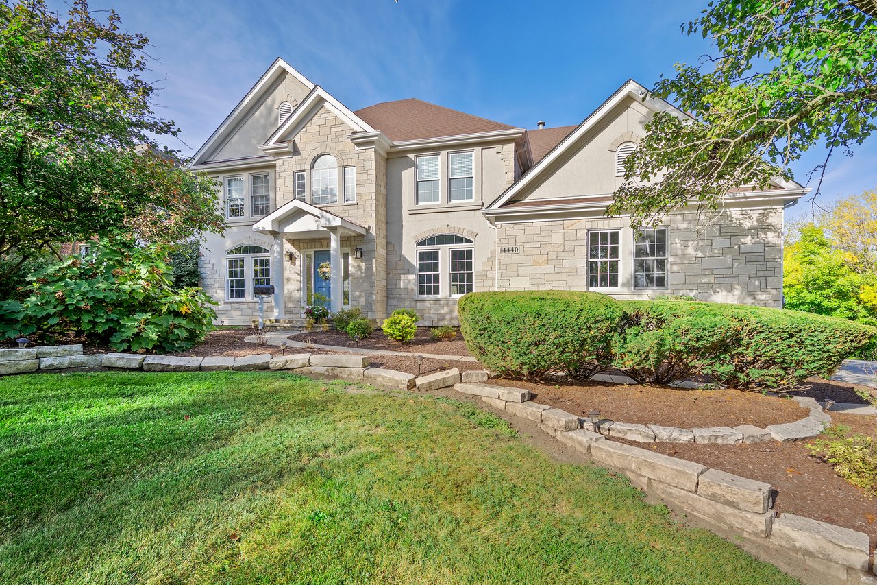 4440 Lee Ave, Downers Grove