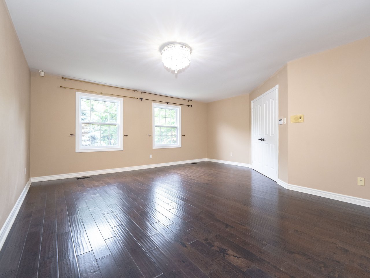 39 Montclair Rd