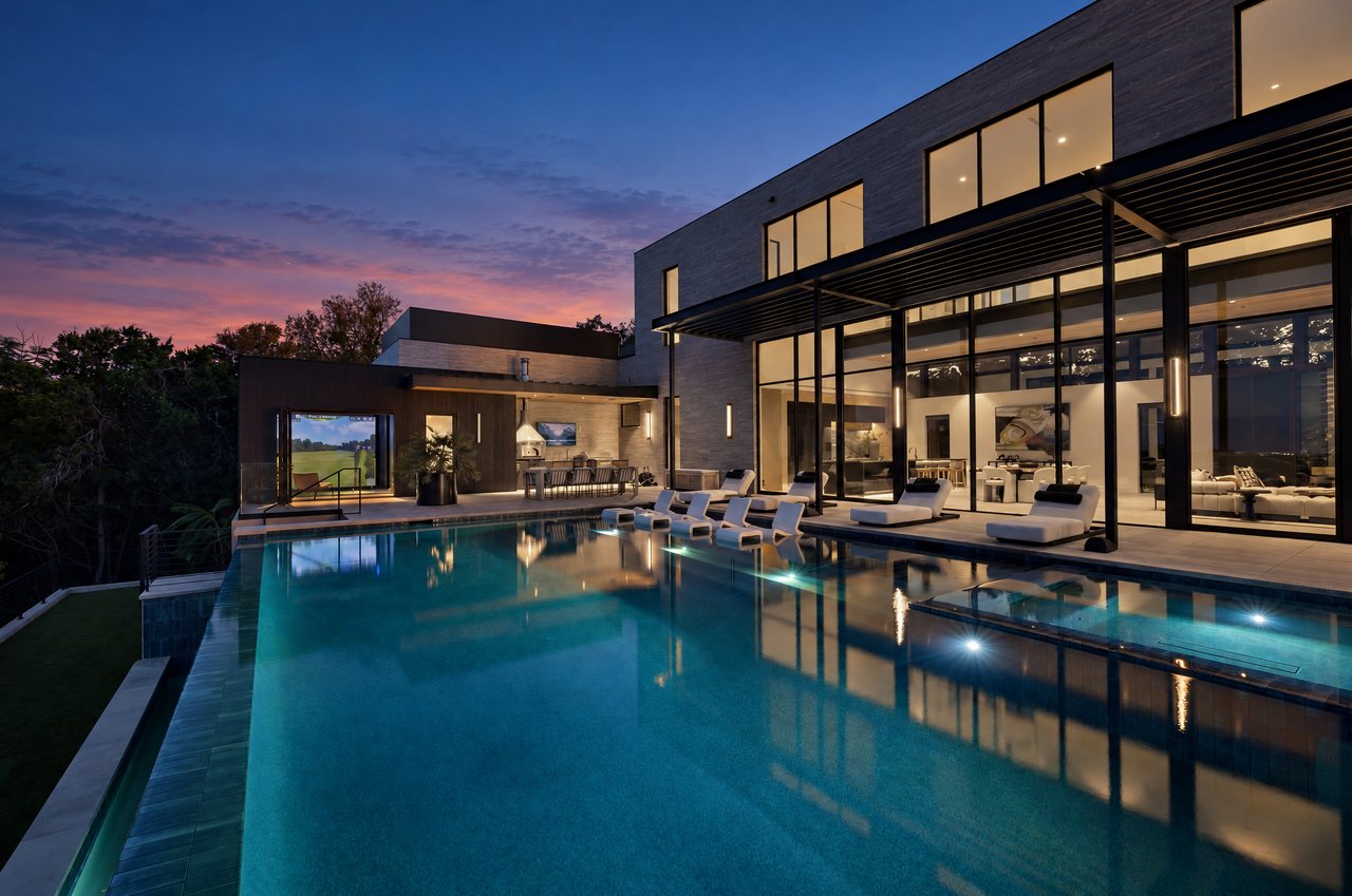 The Pinnacle of Austin Living