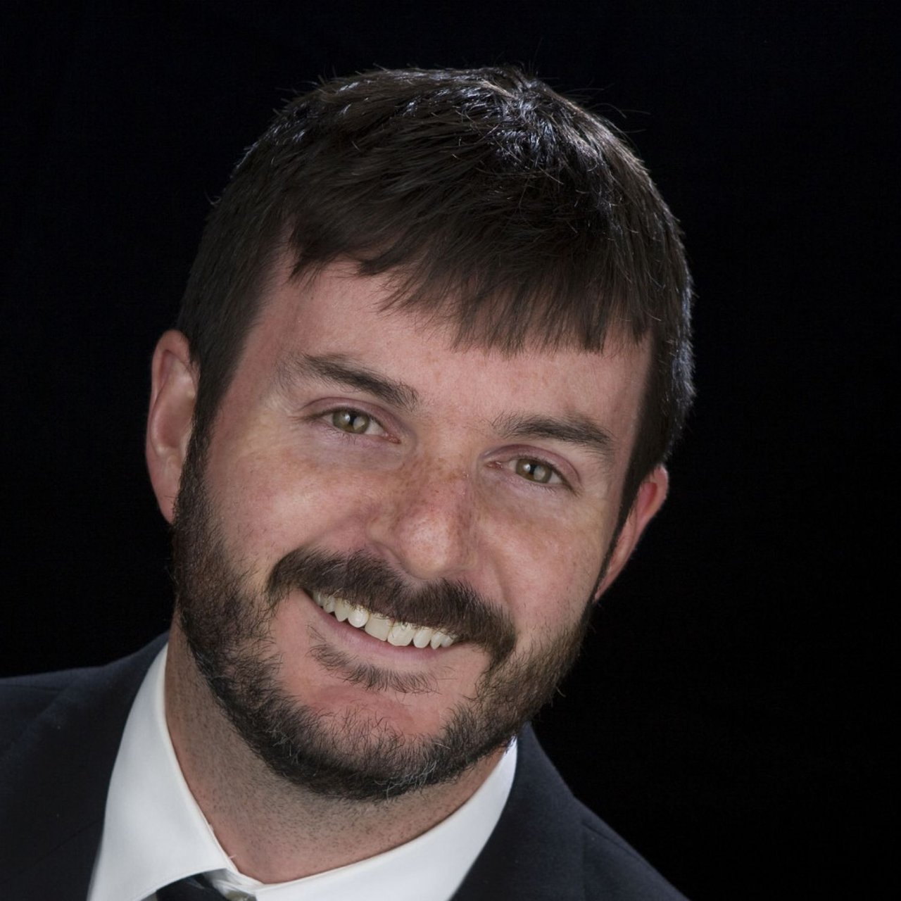 Eric Bernhardt Arvada, CO Real Estate Agent Headshot