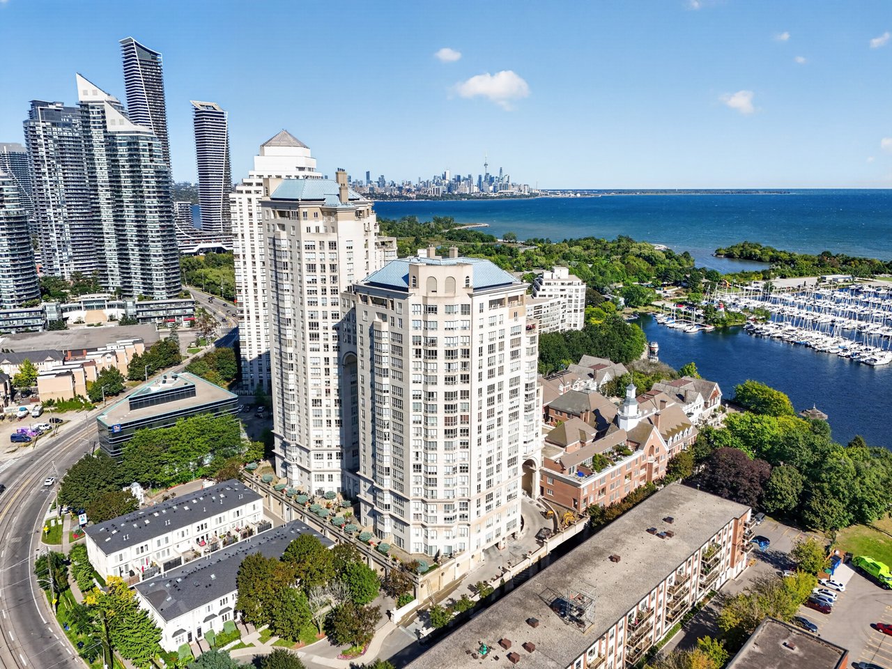 301-2287 Lake Shore Boulevard, Etobicoke