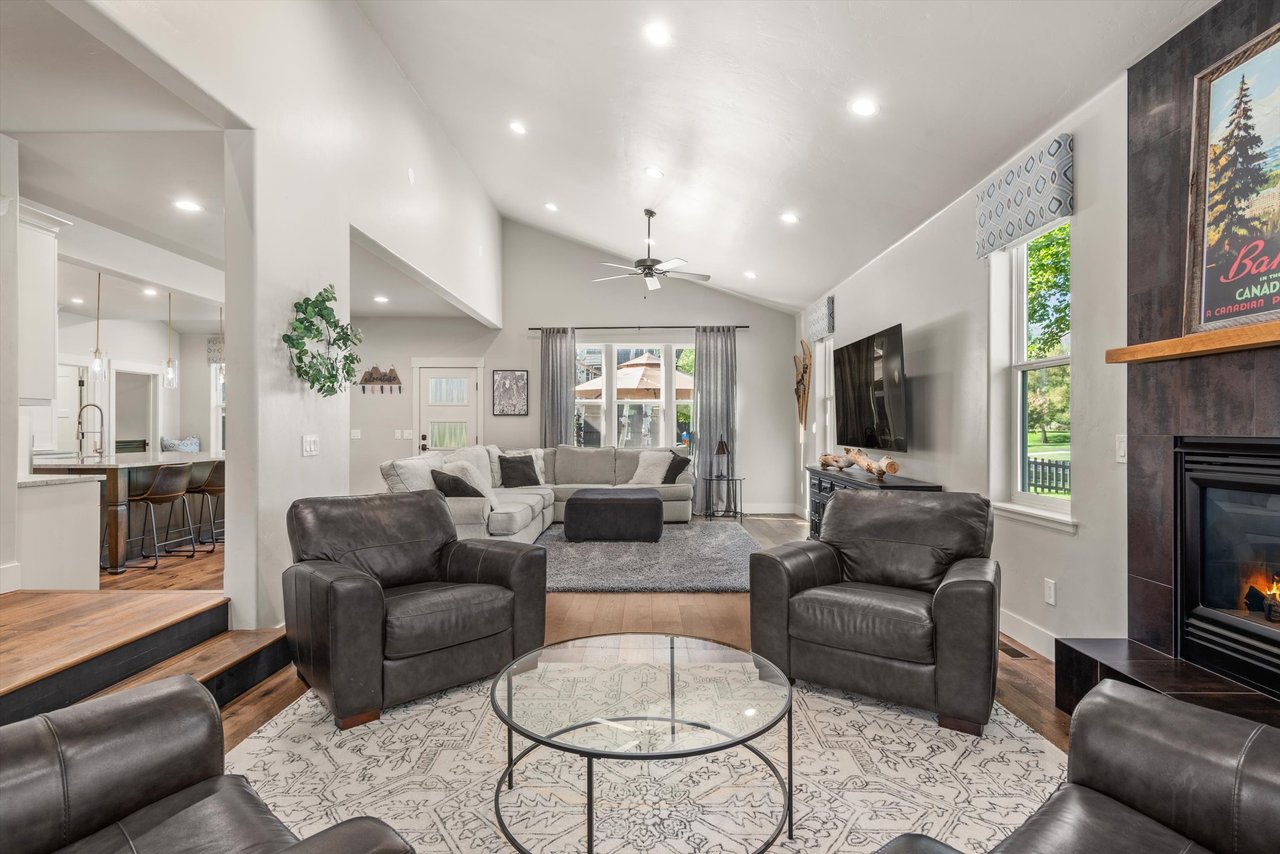 Your New Willits Home Awaits