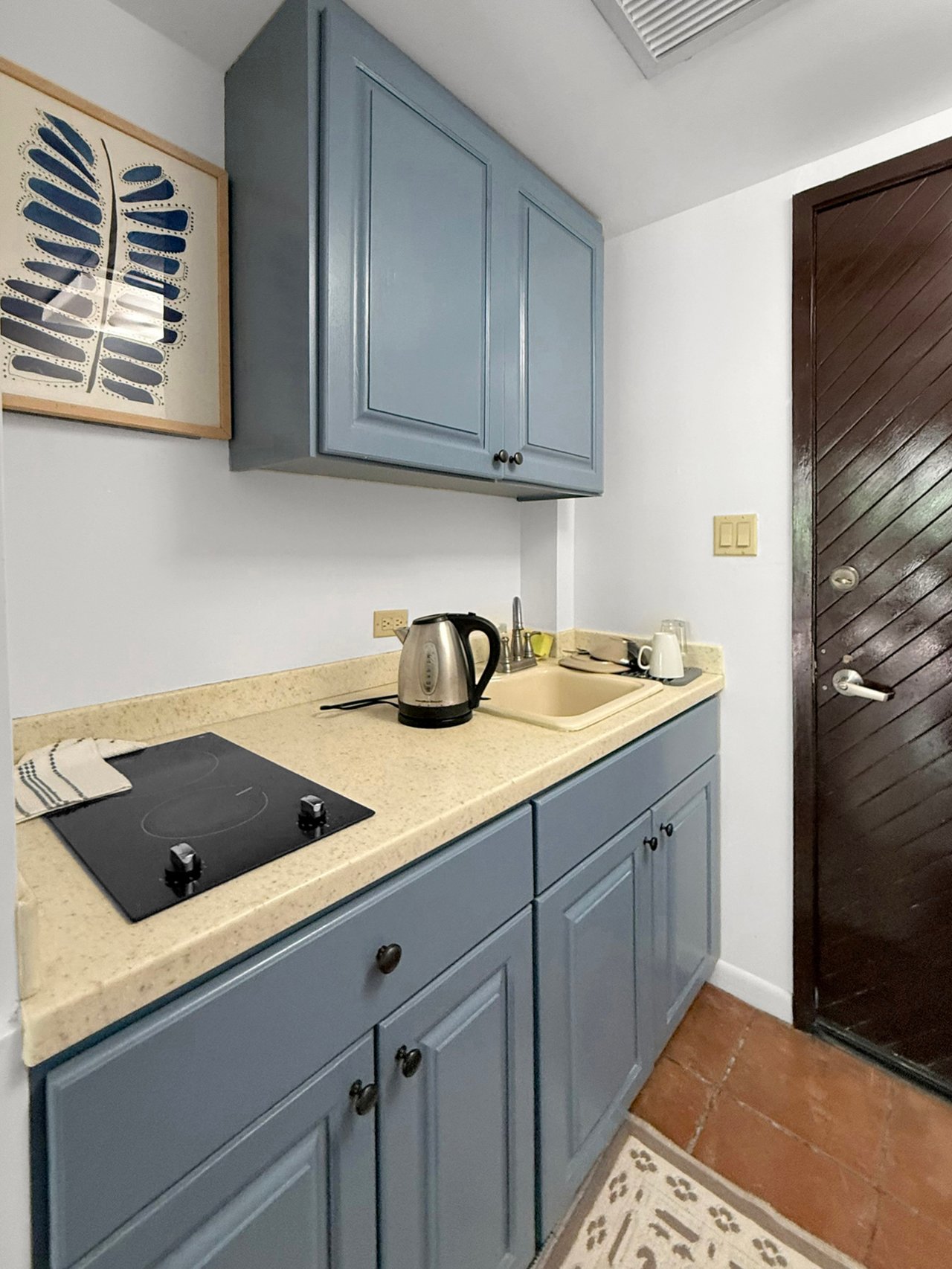 1095 Nanny Cay Studio