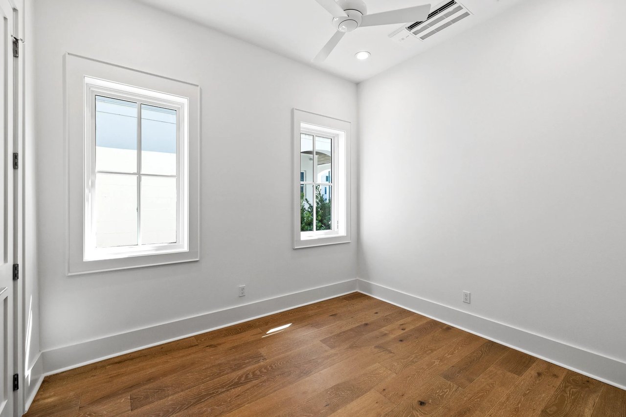 273 Winston Ln