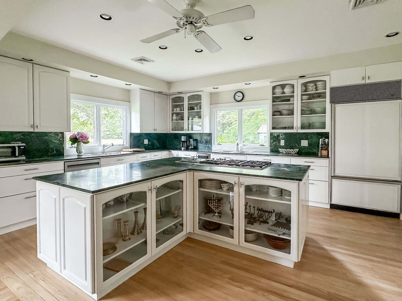 31 Josiah Sachem Way