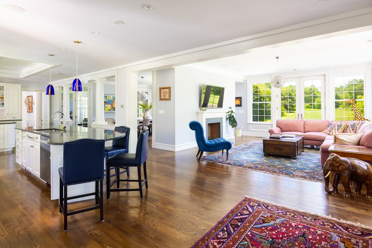 77 Sargent Crossway